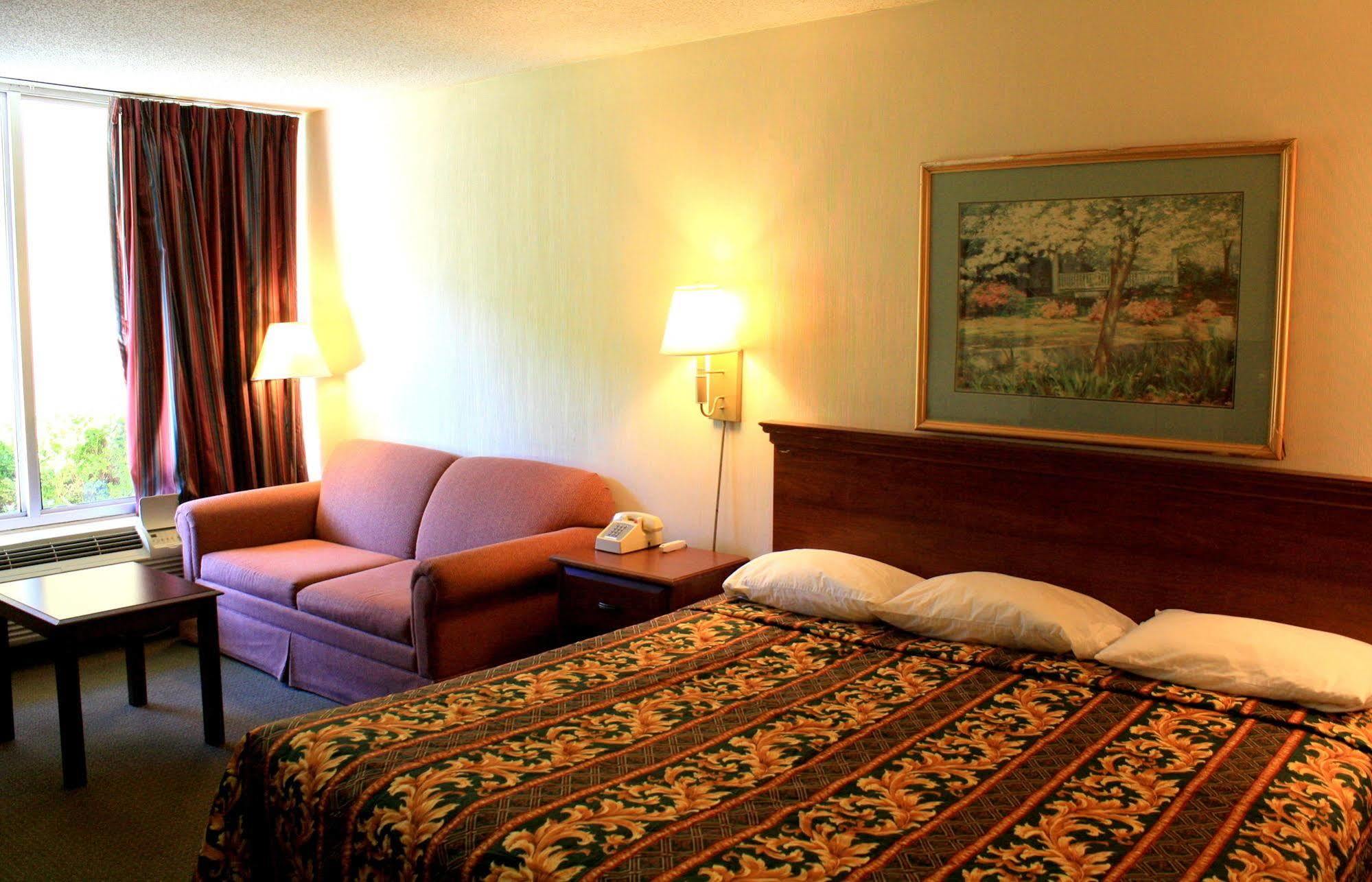 Rodeway Inn Monroe Exterior foto