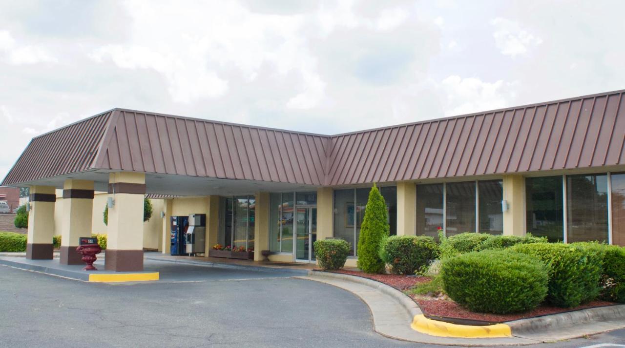 Rodeway Inn Monroe Exterior foto