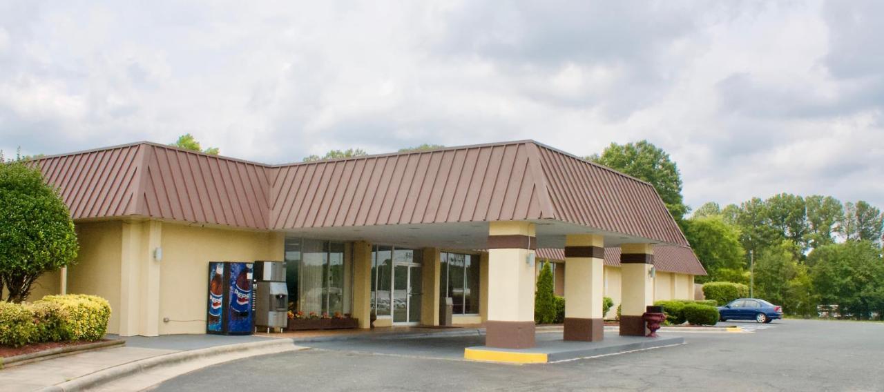 Rodeway Inn Monroe Exterior foto